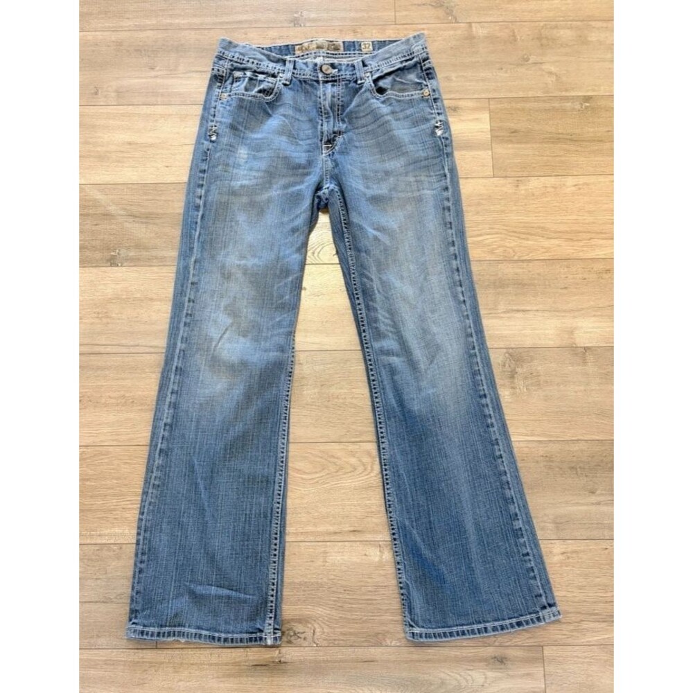 BKE Buckle Tyler Mens 32X32 Thick Stitch Blue Denim Jeans Whiskers Stretch